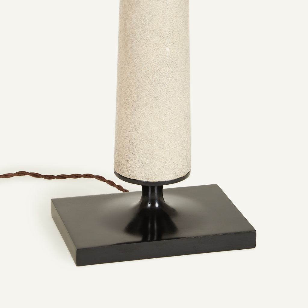 Jaya Table Lamp